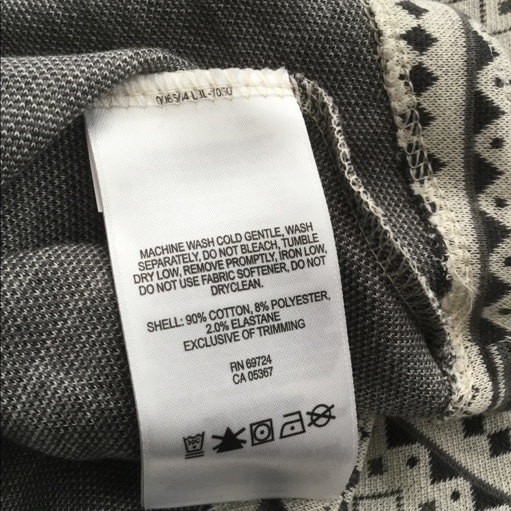 Columbia long sleeve Top, Gray Black , Size Medium NWT - Picture 12 of 13